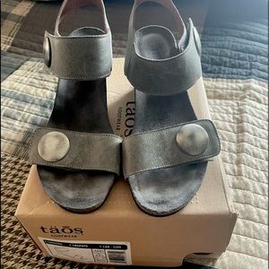 Taos Carousel sued shoes